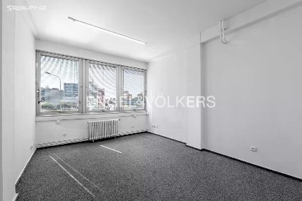 Pronájem kanceláře 18 m² Nad lesním divadlem, Praha - Braník