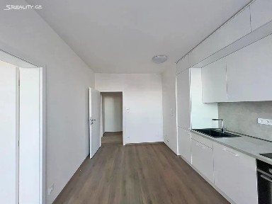 Praha, Praha 10, Malešice, Počernická