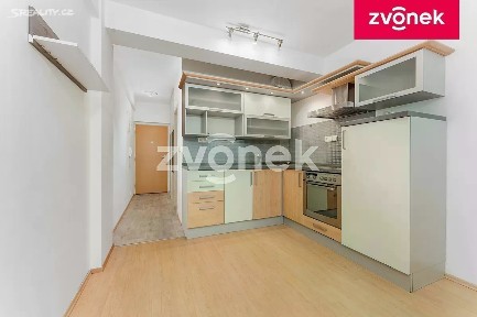 Prodej bytu 1+kk 27 m² Zlín