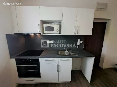 Pronájem bytu 1+1 45 m² Národní, Ústí nad Labem - Neštěmice