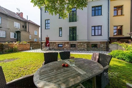 Pronájem bytu 3+kk 99 m² V Zídkách, Kolín - Kolín II