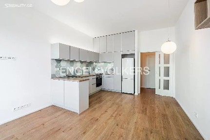 Pronájem bytu 2+kk 53 m² Dělnická, Praha - Holešovice