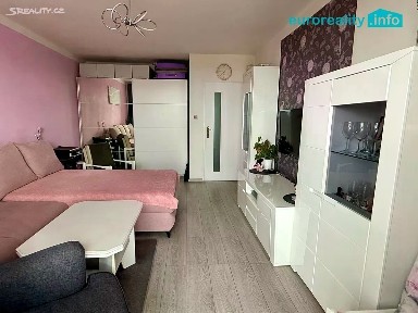 Prodej bytu 2+1 53 m² Rokycanská, Plzeň - Lobzy