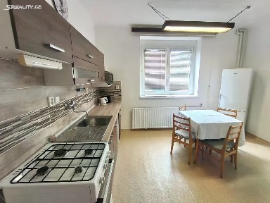 Pronájem bytu 2+1 58 m² Selských baterií, Praha - Řepy