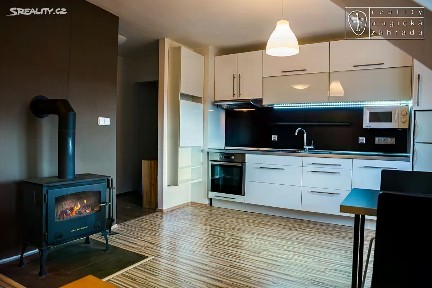 Prodej bytu 3+kk 70 m² Pražská, Dobříš