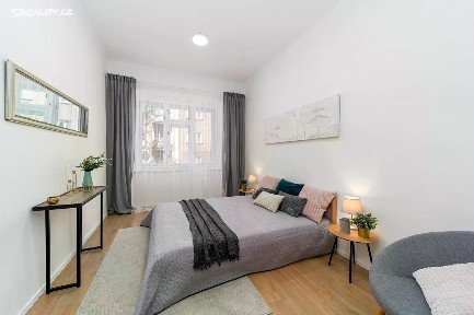 Prodej bytu 2+kk 45 m² Holečkova, Praha - Košíře
