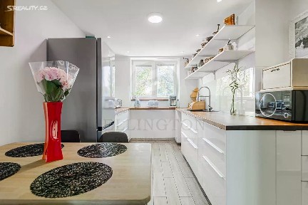 Prodej bytu 2+1 57 m² Masarykova, Roztoky