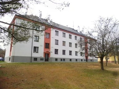 Lomnice nad Popelkou, Semily, Karla Čapka