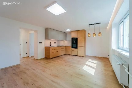 Prodej bytu 3+kk 62 m² Oblouková, Opava - Předměstí