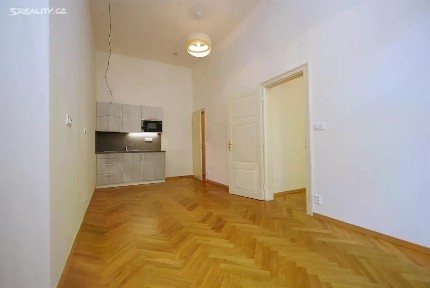 Pronájem bytu 2+kk 39 m² Kozí, Praha - Staré Město