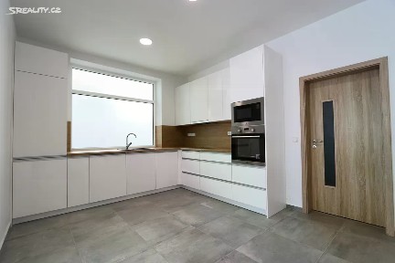 Pronájem bytu 2+kk 88 m² Lešetín I, Zlín