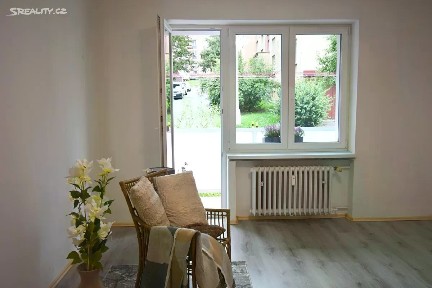 Prodej bytu 3+1 70 m² Pod Vrchem, Plzeň - Lobzy