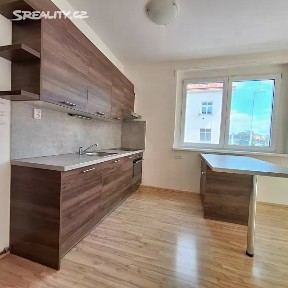 Praha, Praha 10, Strašnice, Černokostelecká, 117