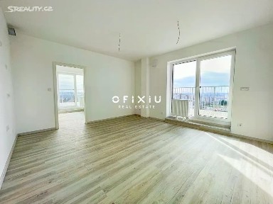 Praha, Praha 9, Hloubětín, Za černým mostem, 1