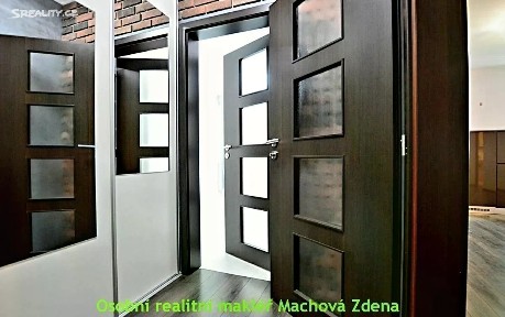 Pronájem bytu 3+kk 66 m² Na Harfě, Praha - Vysočany