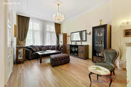 Karlovy Vary, K. Čapka