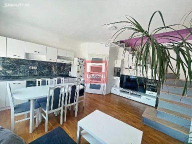 Prodej bytu 2+kk 61 m² Dolní náměstí, Olomouc