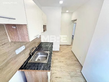 Pronájem bytu 1+1 40 m² Hany Kvapilové, Opava - Předměstí