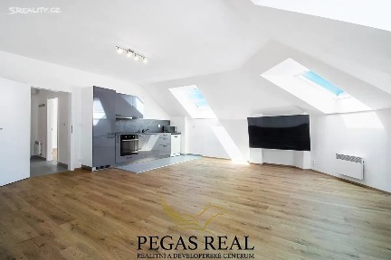 Pronájem bytu 2+kk 64 m² Cejl, Brno - Zábrdovice