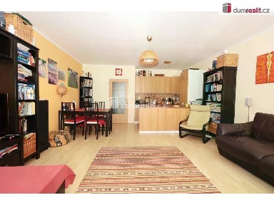 Prodej bytu 3+kk 82 m² Pelzova, Praha - Zbraslav