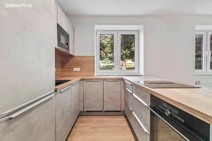 Prodej bytu 3+kk 71 m² Ve Dvojdomkách, Stochov