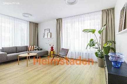 Praha, Praha 7, Holešovice, U Pergamenky, 11b