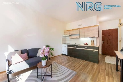 Pronájem bytu 2+kk 36 m² Sídliště Za Chlumem, Bílina - Teplické Předměstí