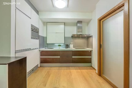 Prodej bytu 2+kk 59 m² Na Císařce, Praha - Smíchov