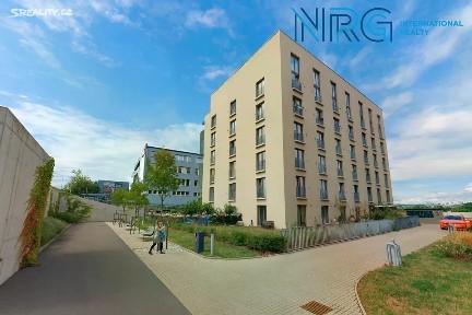 Pronájem bytu 1+kk 25 m² Novovysočanská, Praha - Libeň