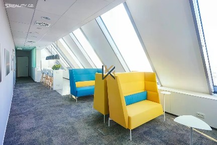Pronájem kanceláře 447 m² Vinohradská, Praha - Vinohrady
