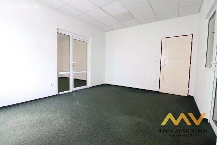 Pronájem kanceláře 35 m² Bieblova, Hradec Králové - Slezské Předměstí