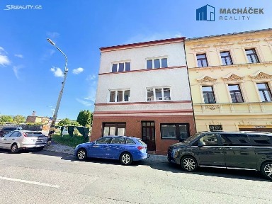 Teplice, Trnovany, Zemská, 40