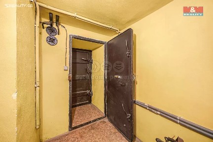 Prodej obchodního prostoru 103 m² Jihlavská, Praha - Michle