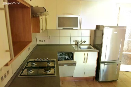 Prodej bytu 1+1 42 m² Adamovská, Praha - Michle