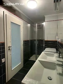 Prodej bytu 3+1 67 m² Bítovská, Praha - Michle