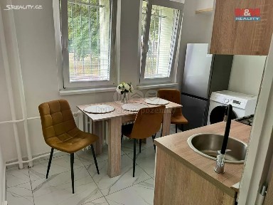 Prodej bytu 1+1 36 m² Denisova, Teplice - Řetenice