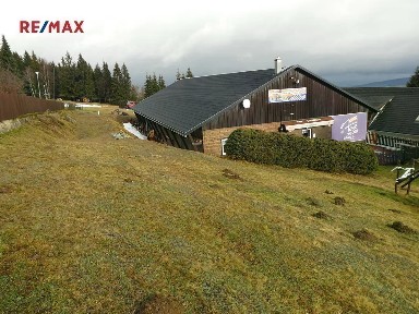 Prodej komerční nemovitosti 3844 m² Zadov, Stachy