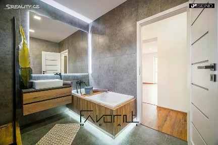 Prodej bytu 4+kk 70 m² Jubilejní, Ostrava - Hrabůvka