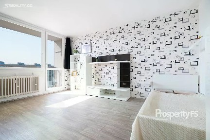 Prodej bytu 1+kk 25 m² Rumburská, Praha - Střížkov