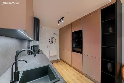 Prodej bytu 2+kk 46 m² Čenětická, Praha - Chodov