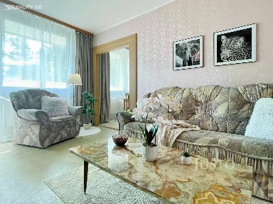 Prodej bytu 3+1 60 m² Černého, Praha - Střížkov