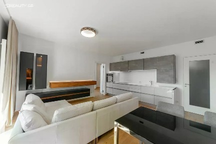 Praha, Praha 8, Karlín, Sokolova, 2