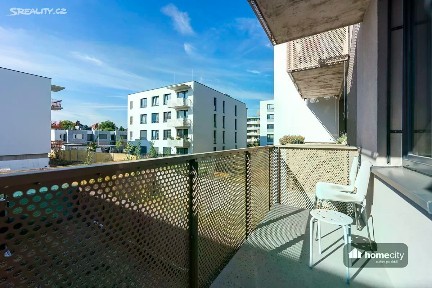 Pronájem bytu 2+kk 53 m² Východní, Pardubice - Pardubičky