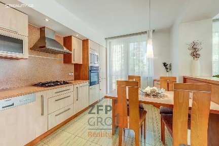 Pronájem bytu 3+kk 84 m² Komenského, Modřice