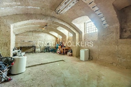 Pronájem skladového prostoru 133 m² Pernerova, Praha - Karlín