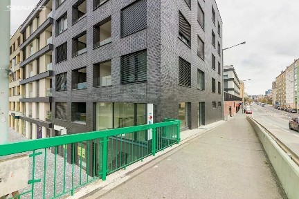 Prodej obchodního prostoru 108 m² U Pergamenky, Praha - Holešovice