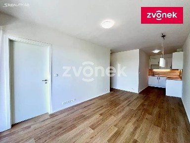 Pronájem bytu 2+kk 53 m² Nad Stráněmi, Zlín
