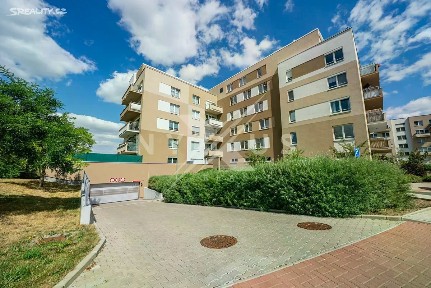 Praha, Praha 10, Horní Měcholupy, Mantovská, 6