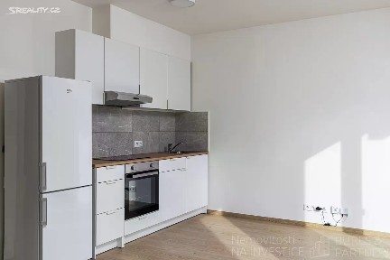 Pronájem bytu 1+kk 33 m² Šternovská, Praha - Chodov