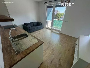 Pronájem bytu 1+kk 39 m² Jurkovičova, Praha - Háje